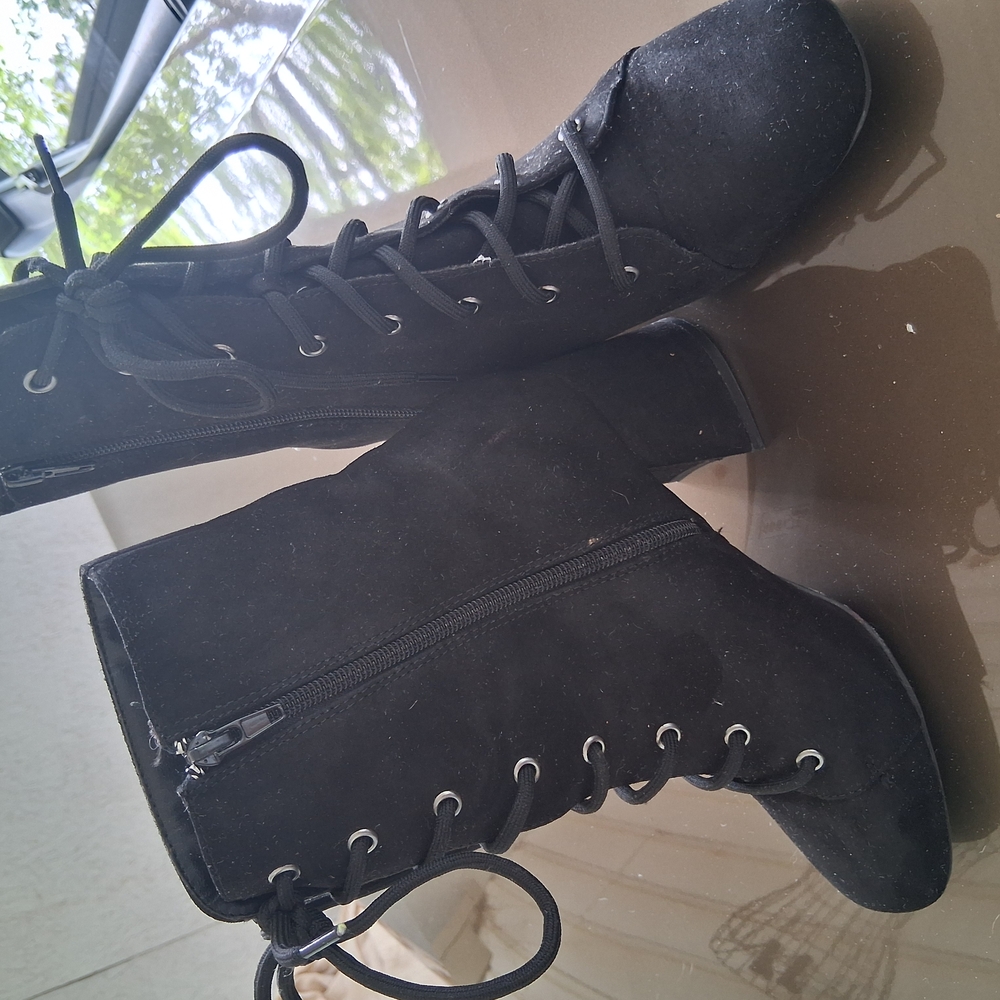 Women's Black Lace-Up Boots